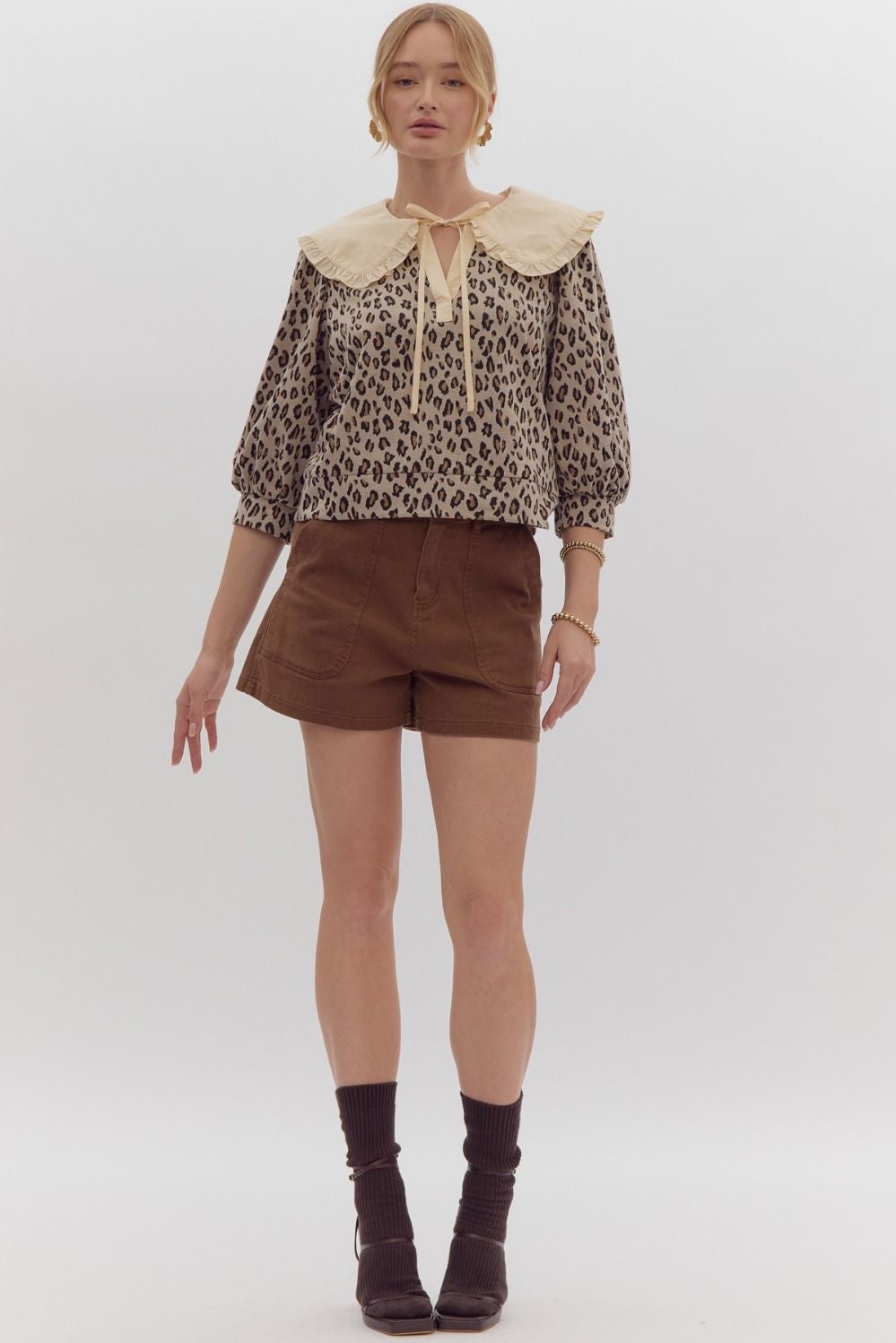 Leopard Print V Neck 3/4 Sleeve Crop Sweater w/ Collar