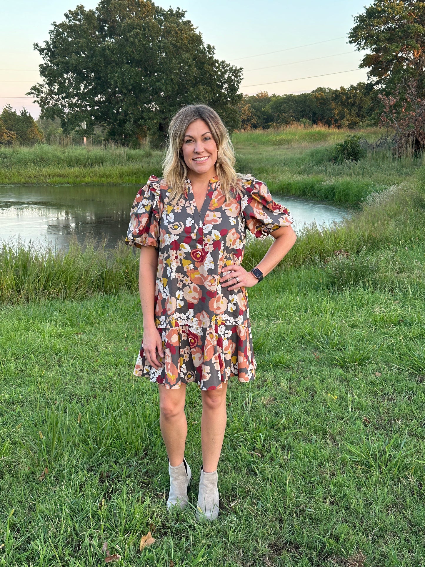 Floral Print Short Sleeve Puff Sleeve V Neck Mini Dress w/ Pockets and Ruffled Shoulder Trim