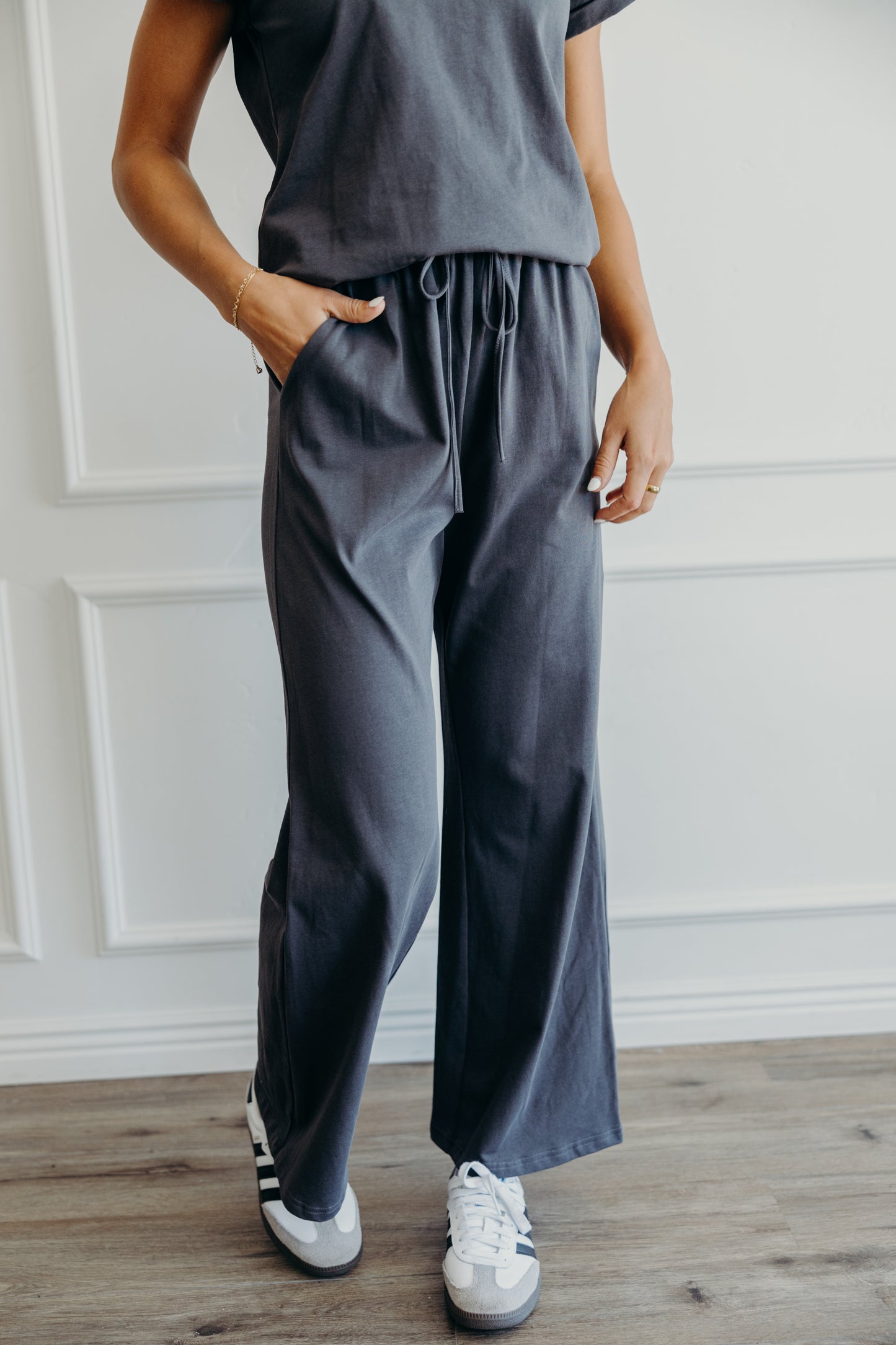 Wide leg lounge pants in moonstone